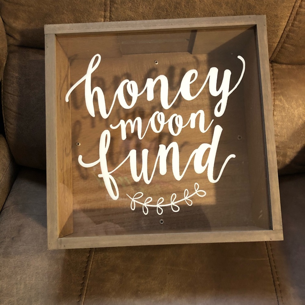 Honey moon fund box